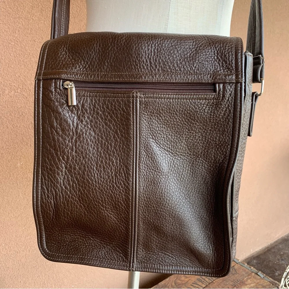 Cartago Leather Crossbody Messenger Bag
